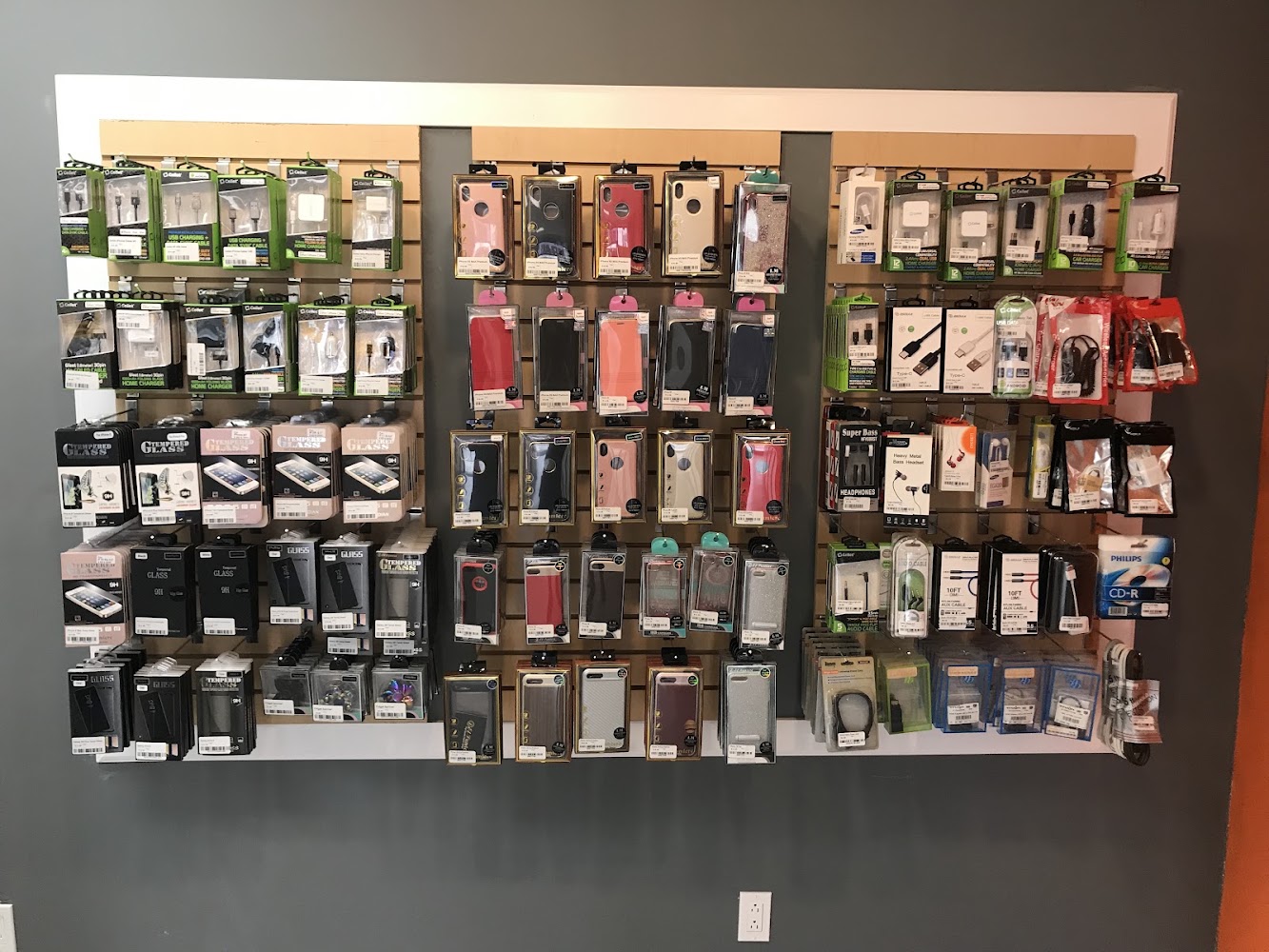 Tarzana Tech in Woodland Hills