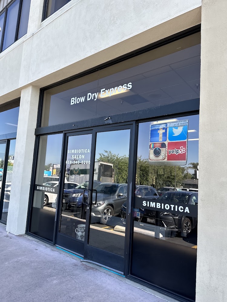 Simbiotica Hair House photo 4