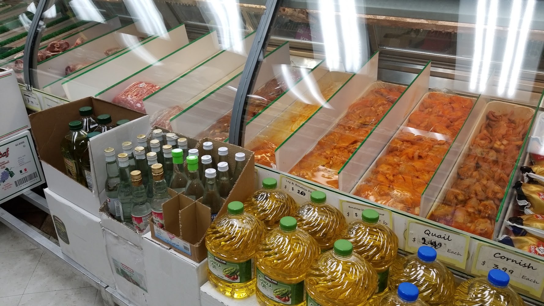 Woodland Hills Market photo 4