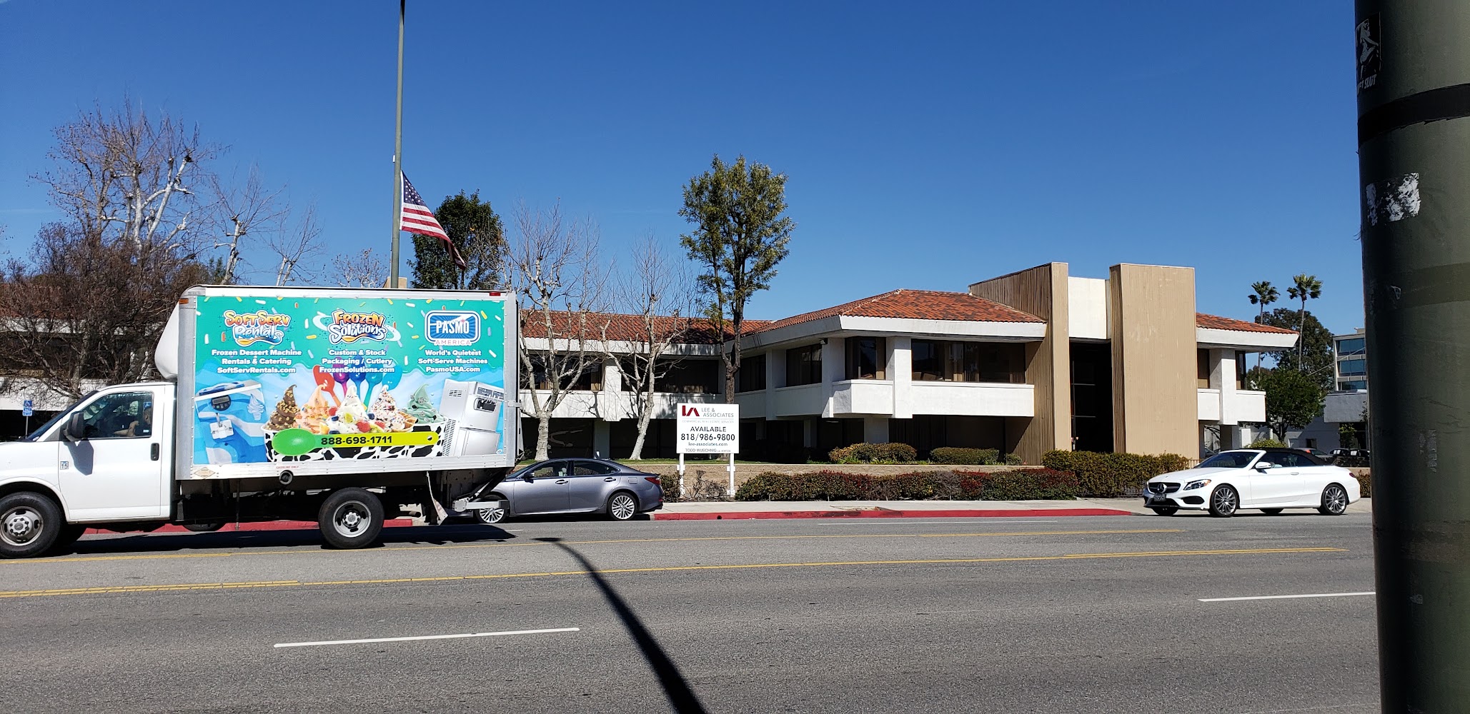 Woodland Plaza photo 2