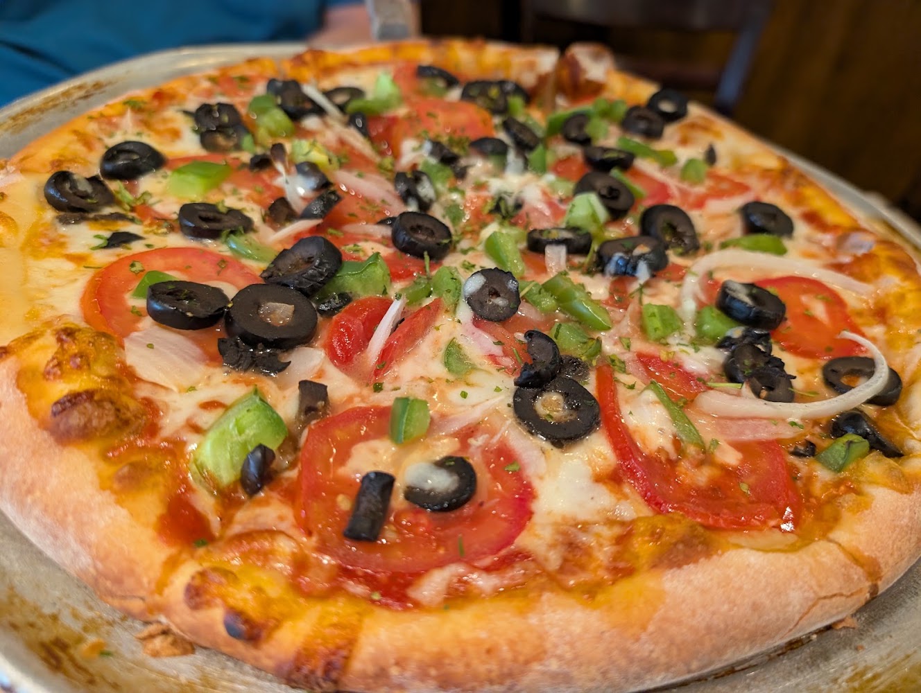 Topanga Pizza in Woodland Hills