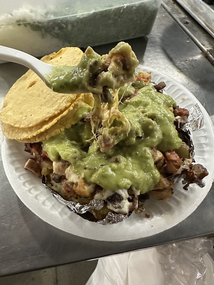 Tacos el Fogón Estilo Tijuana in Woodland Hills