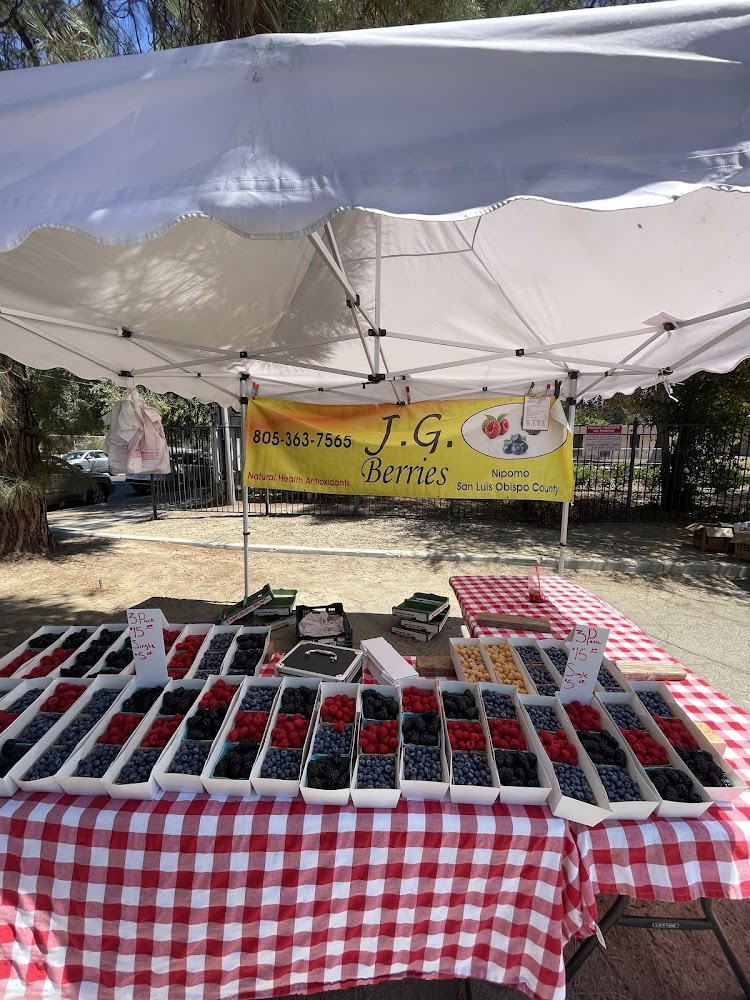 Woodland Hills Farmers Market photo 3