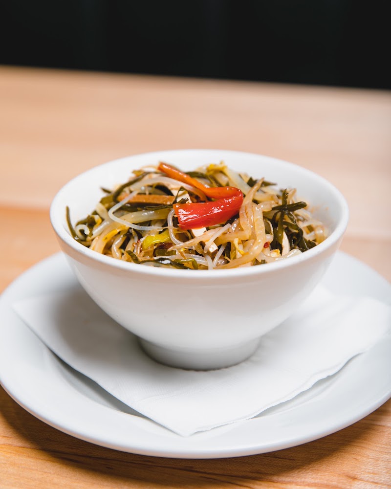 dan modern chinese - topanga village photo 2
